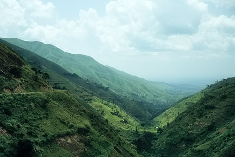 https://www.transafrika.org/media/Uganda Bilder/Uganda Landschaft.jpg
